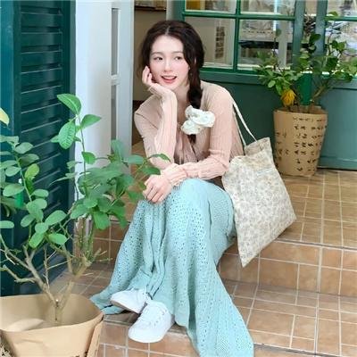 我竟靠爸妈养猪走上巅峰